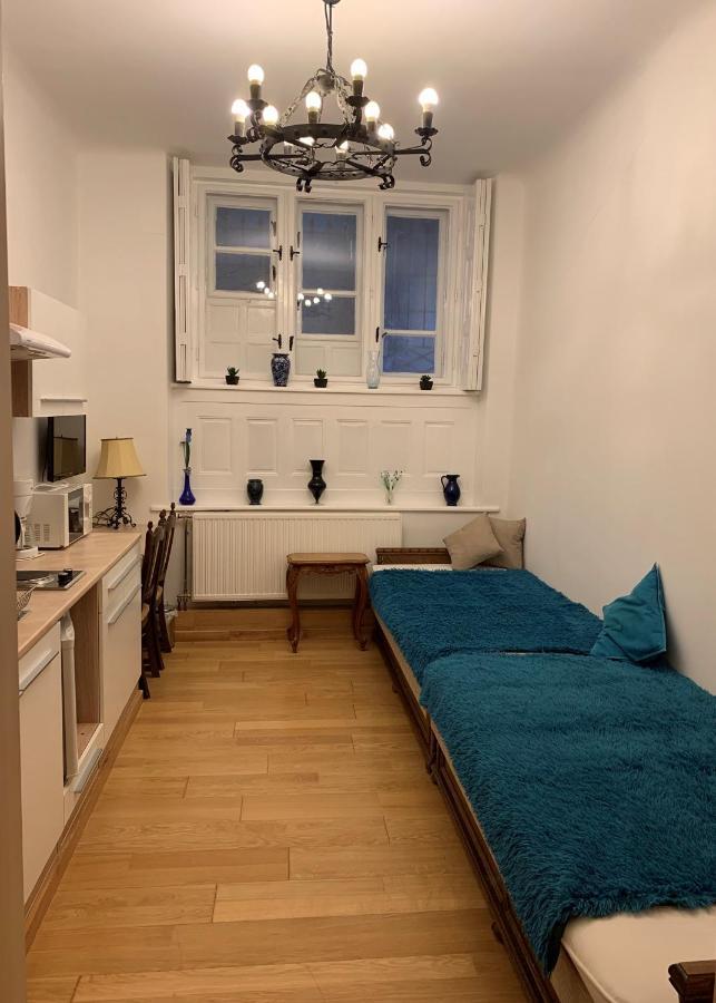 Kalmar Panzio Bed & Breakfast Budapest Ngoại thất bức ảnh