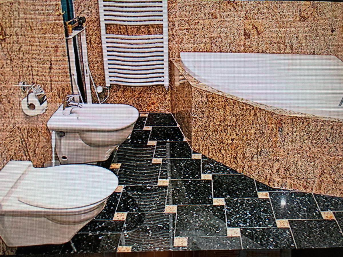 Kalmar Panzio Bed & Breakfast Budapest Ngoại thất bức ảnh